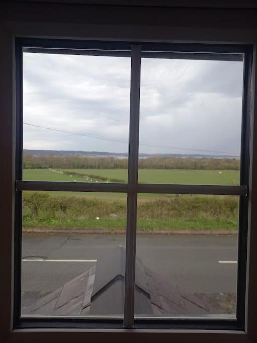 Cosy 2 Bed Cottage Between Snowdonia And The Sea Llandegai Exteriör bild